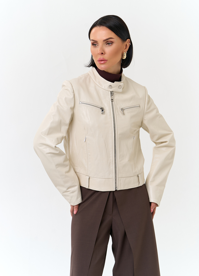 Белая куртка из натуральной кожи модель № 32729 универмаг малина