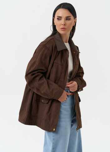 Женская парка из эко замши коричневого цвета