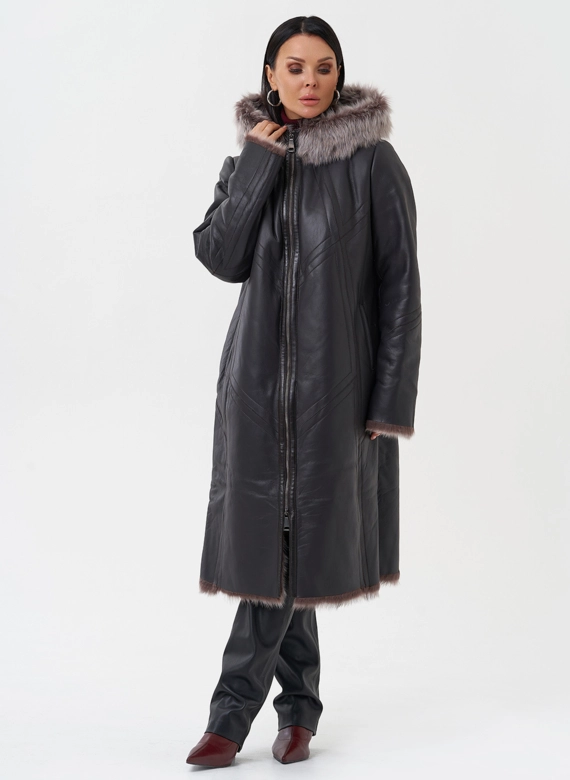 Дубленка с отделкой из тосканы с капюшоном
