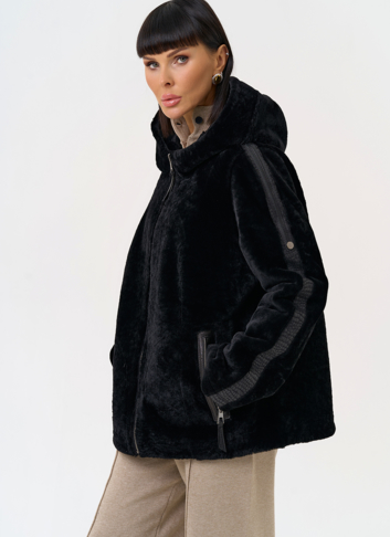 Женская двухсторонняя дубленка с капюшоном