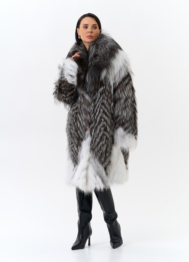 Шуба из меха чернобурой лисы модель № 32143 универмаг малина