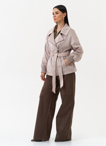 Женская куртка из эко замши с поясом