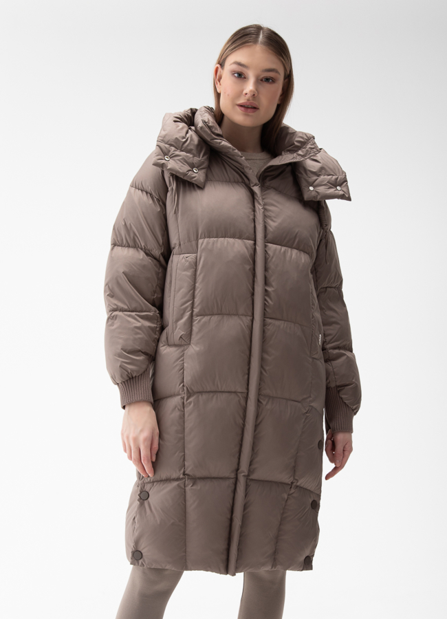 Женский пуховик с капюшоном  модель № 28012 в кредит