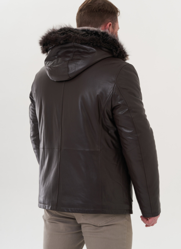 Пуховик из натуральной кожи с капюшоном