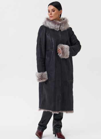Дубленка с отделкой из тосканы с капюшоном