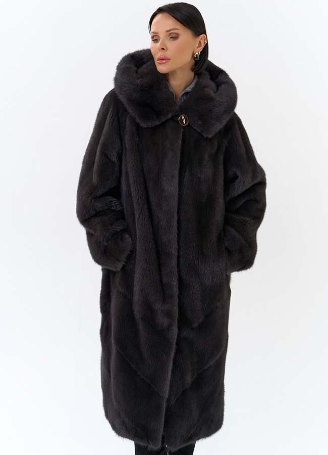 Женская шуба из норки силуэта баллон с капюшоном модель № 24752 универмаг малина