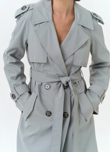 Женский плащ с поясом