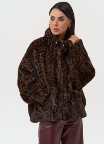 Женская куртка из эко меха с воротником 