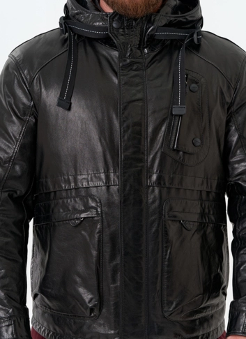 Мужская куртка из натуральной кожи с капюшоном