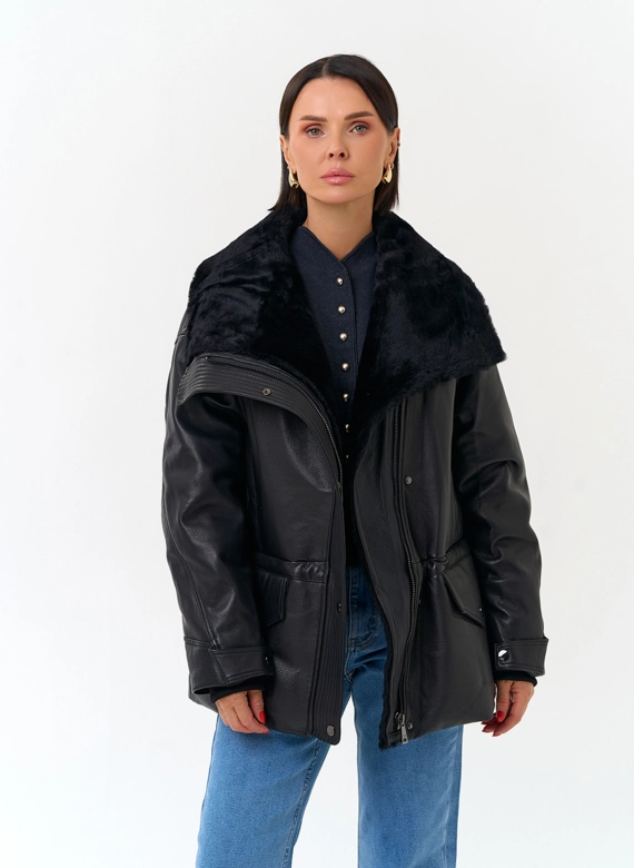 Женская дубленка из натурального меха фото