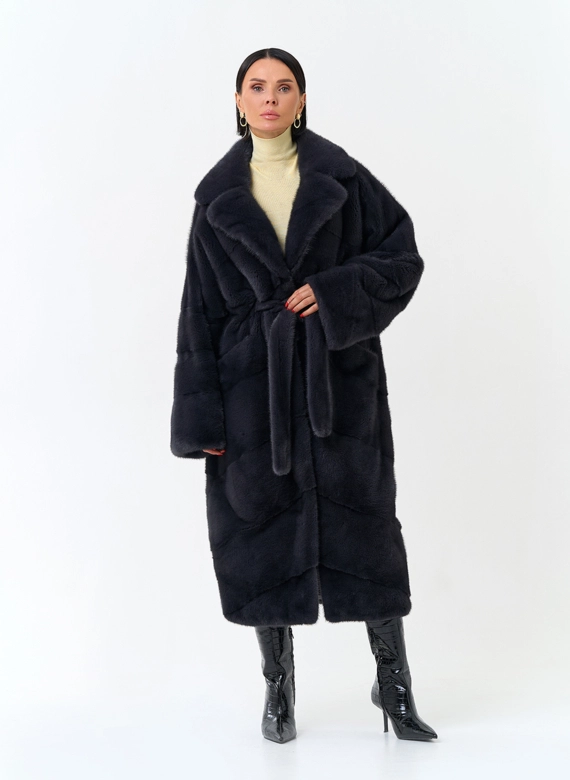 Женская шуба из меха норки с английским воротником фото