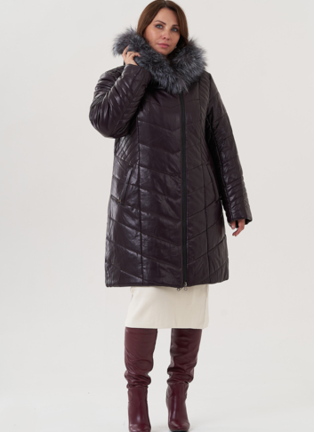 Пуховик из эко кожи с капюшоном на молнии