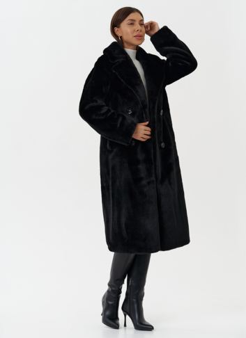 Женское пальто из экомеха с капюшоном